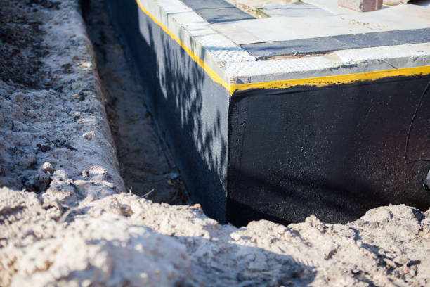 Flood containment and hydraulic sealing in Columbia Station, OH